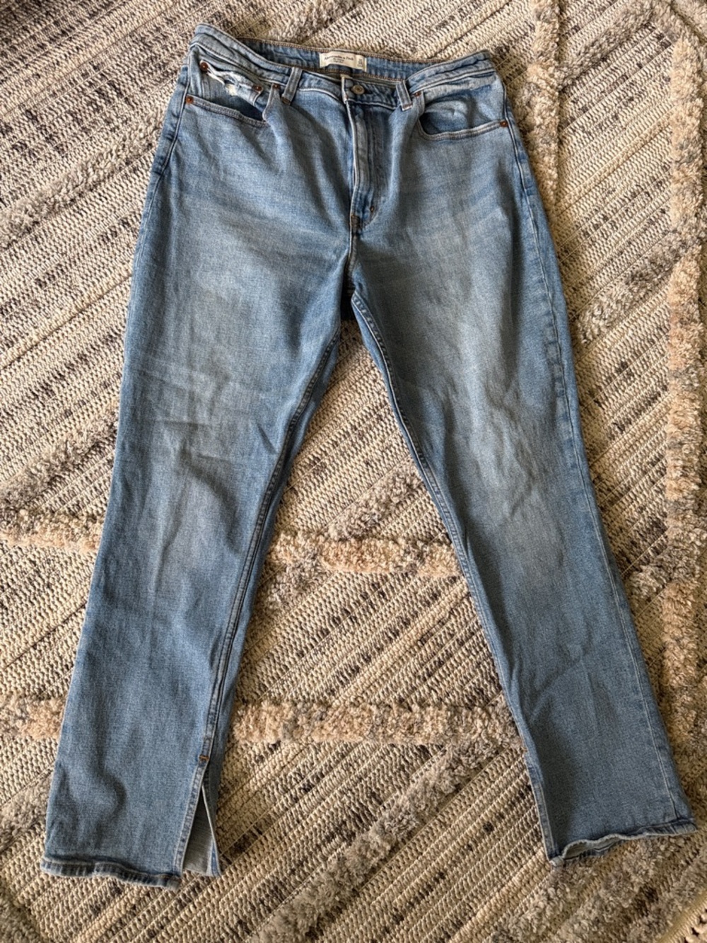 Abercrombie & Fitch Light Wash High Rise Women's Jeans